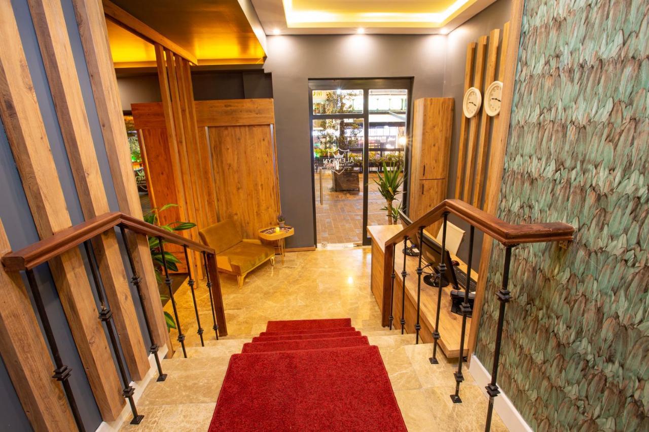 Taksim Leon'S Hotel Istanbul Ngoại thất bức ảnh
