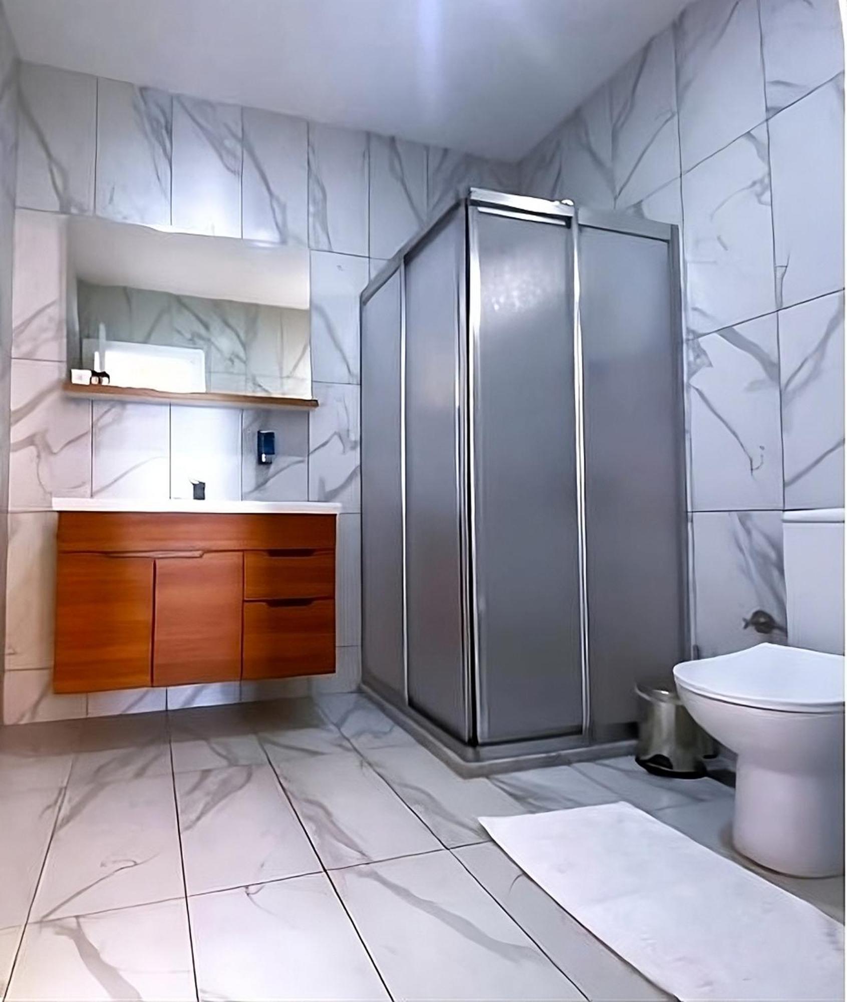 Taksim Leon'S Hotel Istanbul Ngoại thất bức ảnh